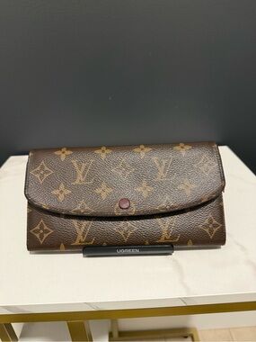 Louis Vuitton Monogram Canvas Trifold Wallet in Brown